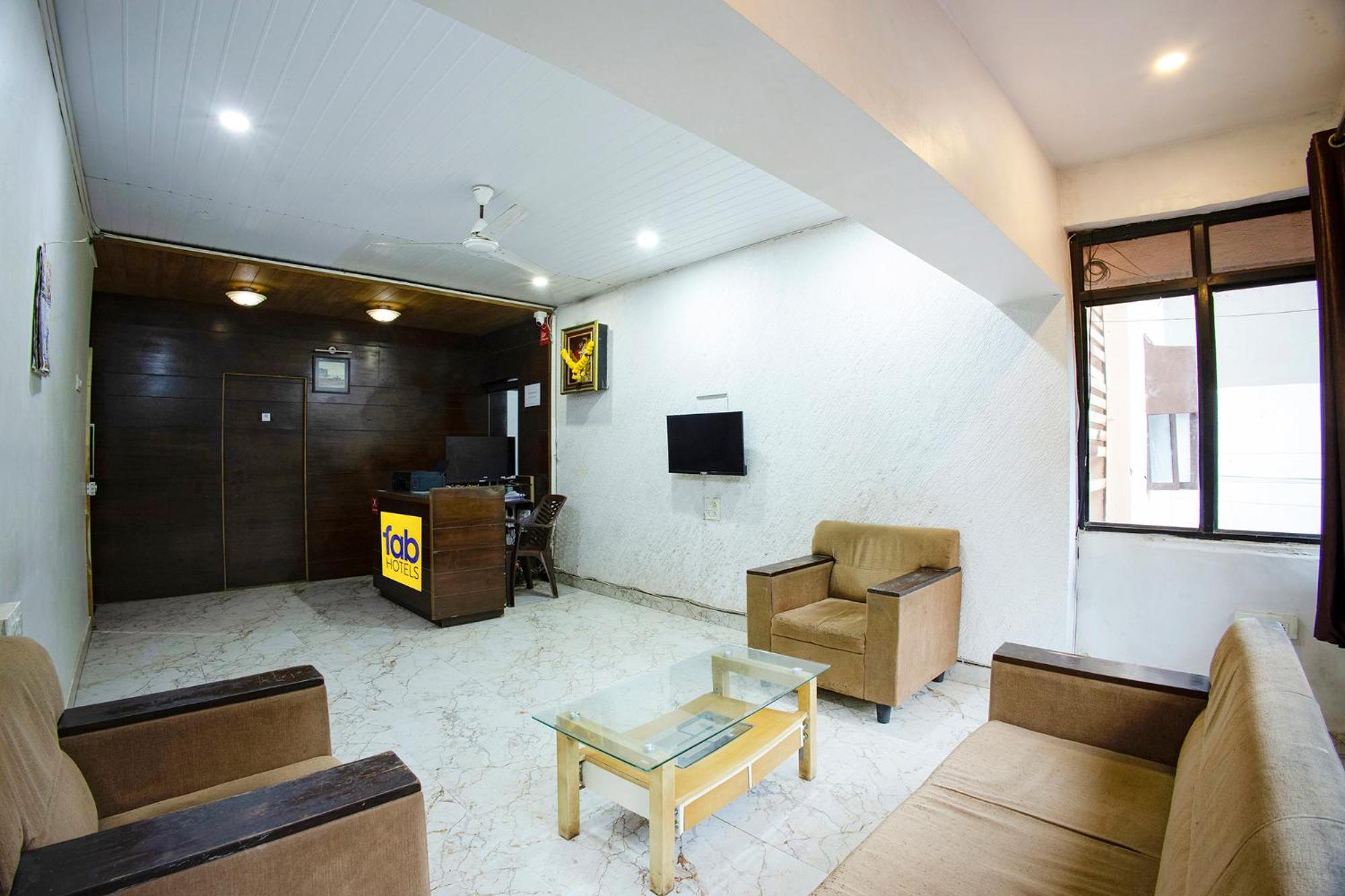 Fabhotel Comfort Stays - Nr Miramar Beach Panaji Buitenkant foto